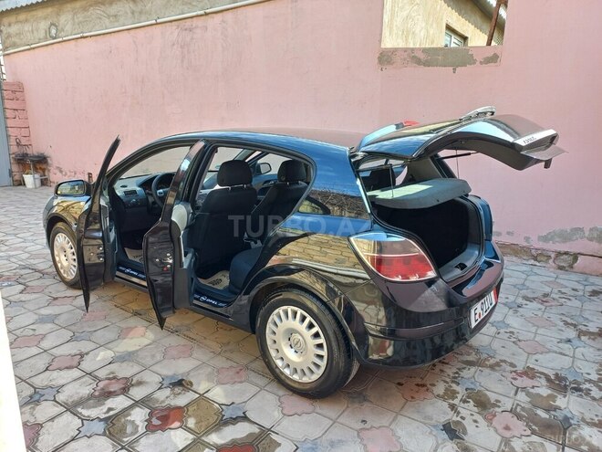Opel Astra 2009, 272,000 km - 1.4 l - Sumqayıt