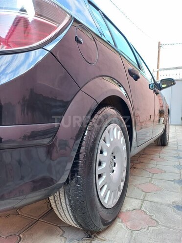 Opel Astra 2009, 272,000 km - 1.4 l - Sumqayıt