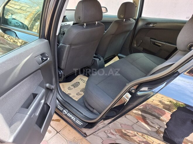 Opel Astra 2009, 272,000 km - 1.4 l - Sumqayıt
