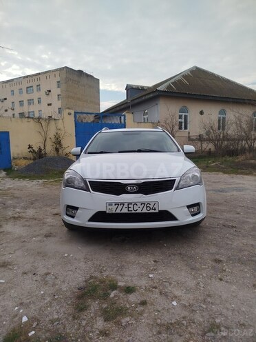 Kia  2010, 226,000 km - 1.6 l - Bakı