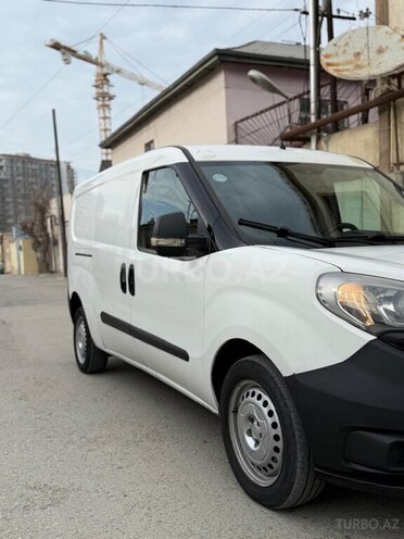 Fiat Doblo-2