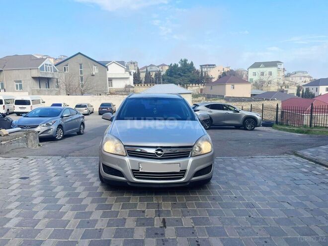 Opel Astra 2009, 234,000 km - 1.3 l - Bakı