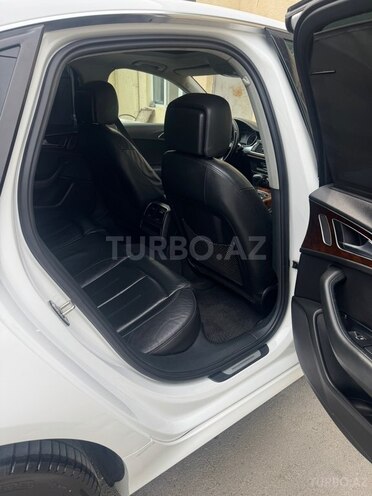 Audi A6-17