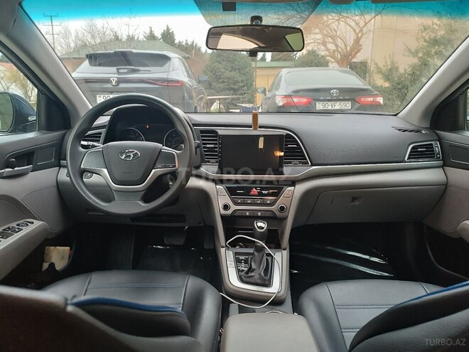 Hyundai Elantra 2016, 137,760 km - 2.0 l - Bakı