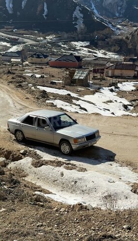 Mercedes 190 1988, 333,500 km - 1.8 l - Bakı