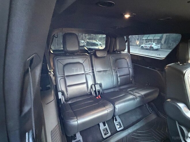 Lincoln Navigator-15