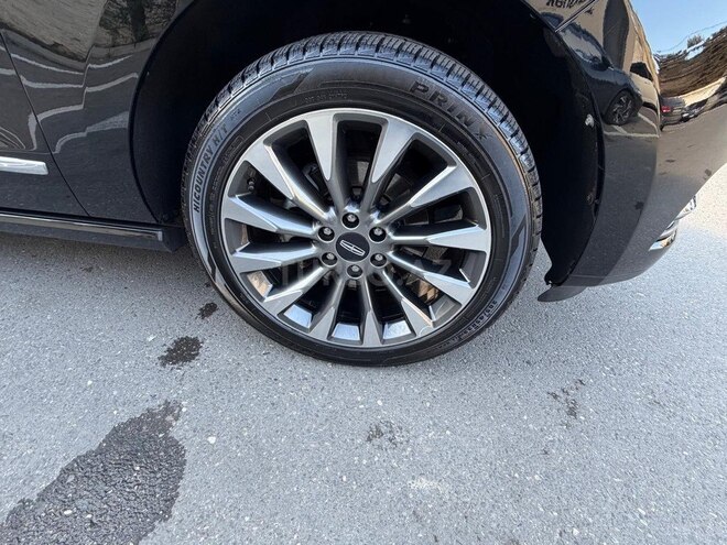 Lincoln Navigator-18