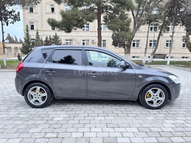Kia Ceed 2007, 300,000 km - 1.6 л - Bakı