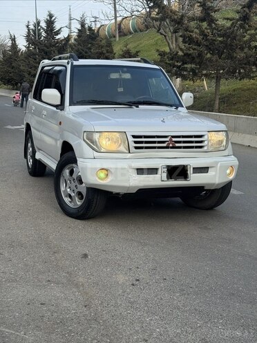 Mitsubishi Pajero io 1999, 339,000 km - 1.8 л - Bakı