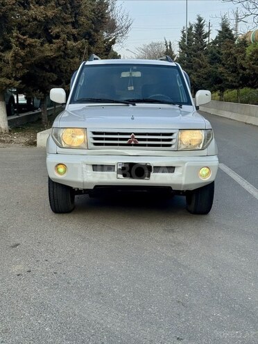 Mitsubishi Pajero io 1999, 339,000 km - 1.8 л - Bakı
