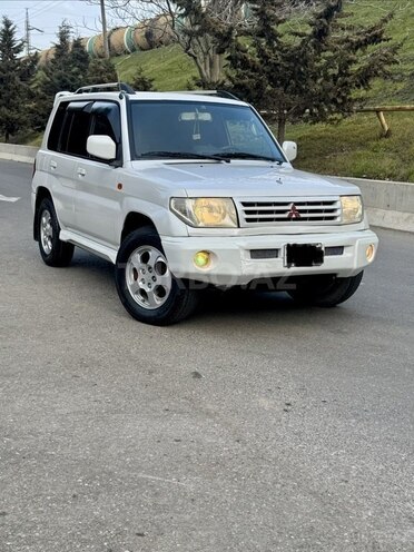 Mitsubishi Pajero io 1999, 339,000 km - 1.8 л - Bakı