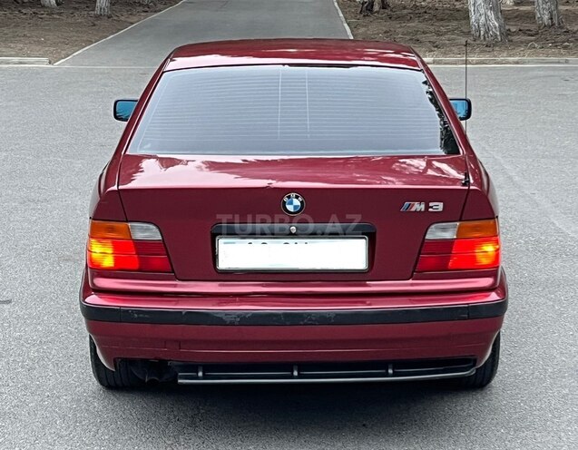 BMW 318 1992, 215,423 km - 1.8 л - Bakı