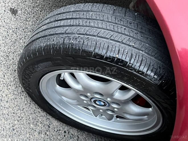 BMW 318 1992, 215,423 km - 1.8 л - Bakı