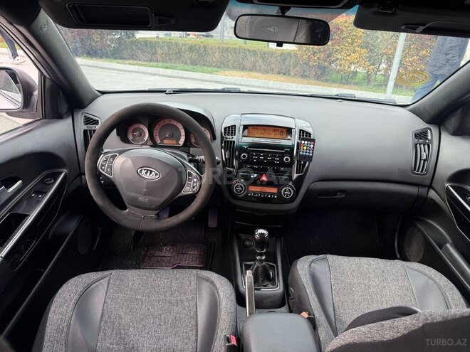 Kia Ceed 2007, 290,000 km - 1.6 l - Bakı