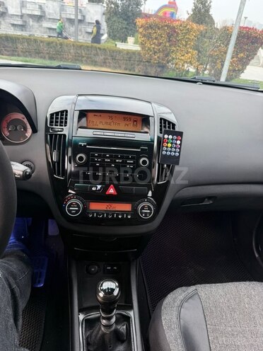 Kia Ceed 2007, 290,000 km - 1.6 l - Bakı