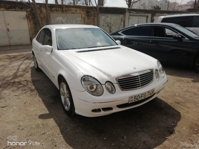 Mercedes E 220-8