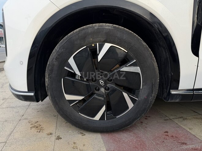 Changan Qiyuan Q07-6
