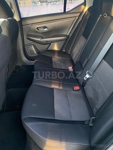 Nissan Sentra-7