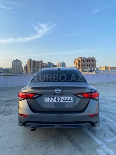 Nissan Sentra-2