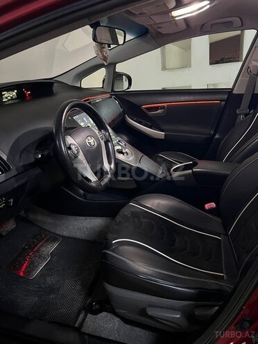 Toyota Prius-9