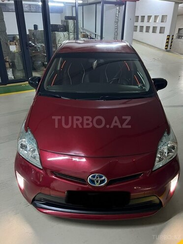 Toyota Prius-3