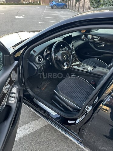 Mercedes C 300 4MATIC 2015, 199,000 km - 2.0 l - Bakı