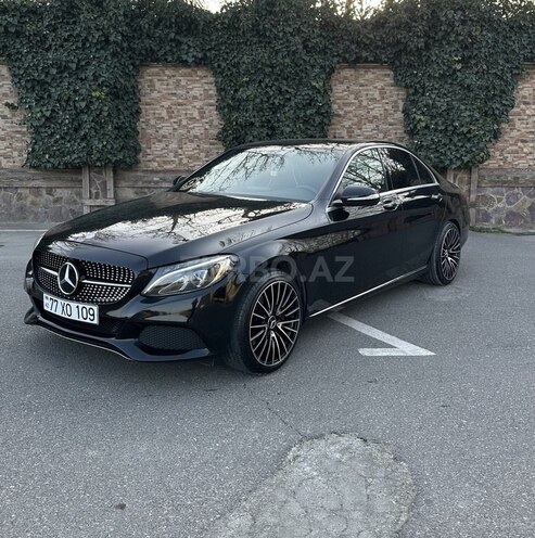 Mercedes C 300 4MATIC 2015, 199,000 km - 2.0 l - Bakı