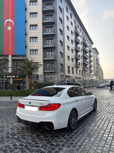 BMW 530-9