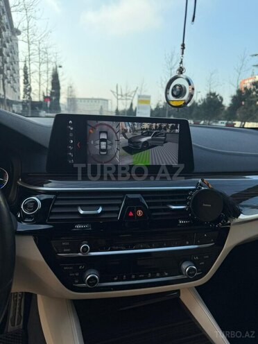 BMW 530-15