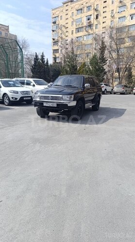 Toyota Hilux Surf-2