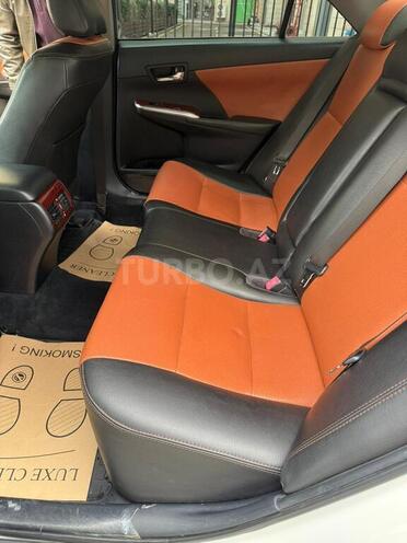 Toyota Camry-3