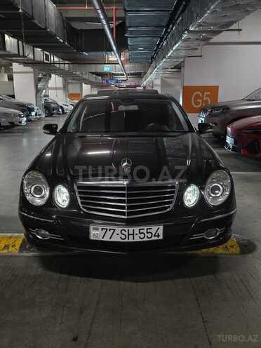 Mercedes E 220-1