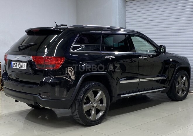 Jeep Grand Cherokee-11