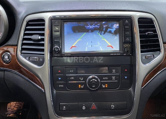 Jeep Grand Cherokee-20