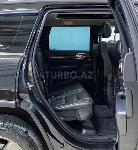 Jeep Grand Cherokee-18