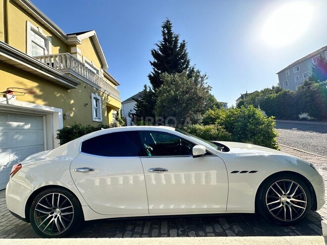 Maserati Ghibli-8