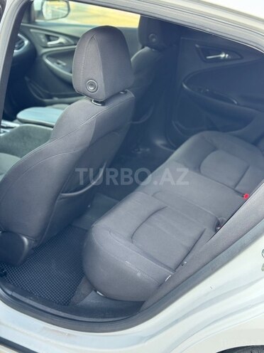 Chevrolet Malibu-15