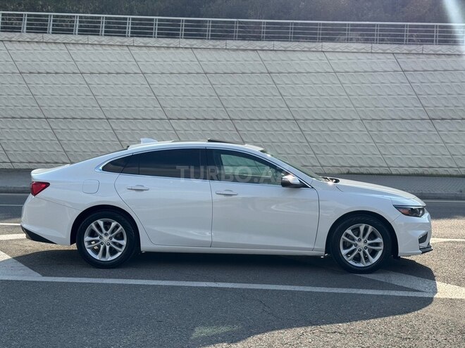 Chevrolet Malibu-5