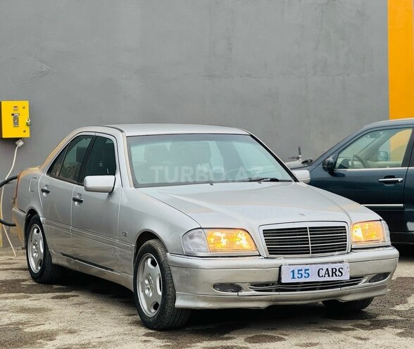 Mercedes C 180-2