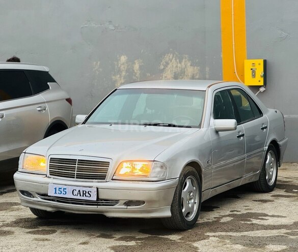 Mercedes C 180-3