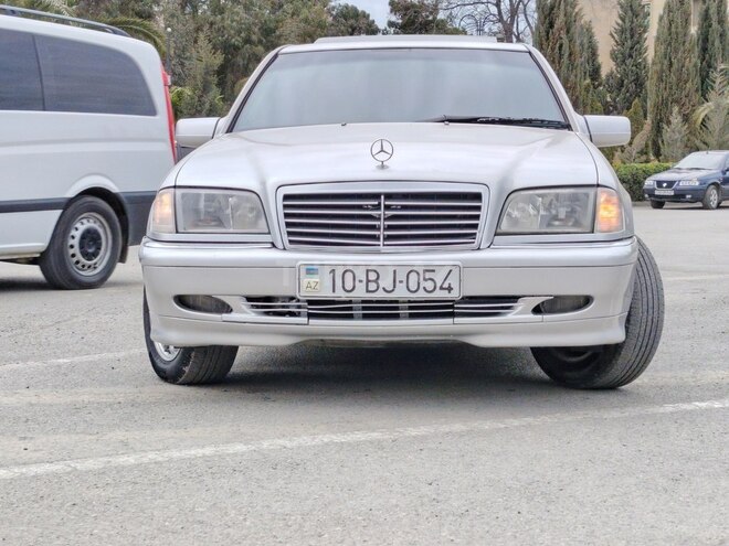 Mercedes C 180 1997, 234,586 km - 1.8 l - Sumqayıt