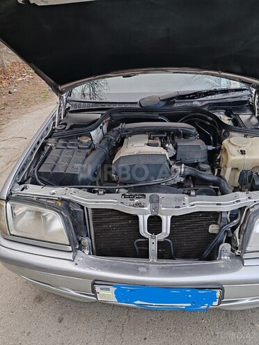 Mercedes C 180 1997, 372,000 km - 1.8 l - Bakı