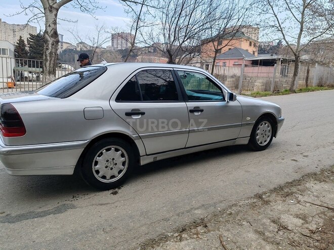 Mercedes C 180 1997, 372,000 km - 1.8 l - Bakı