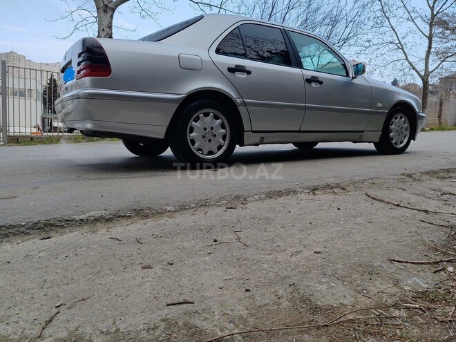 Mercedes C 180 1997, 372,000 km - 1.8 l - Bakı