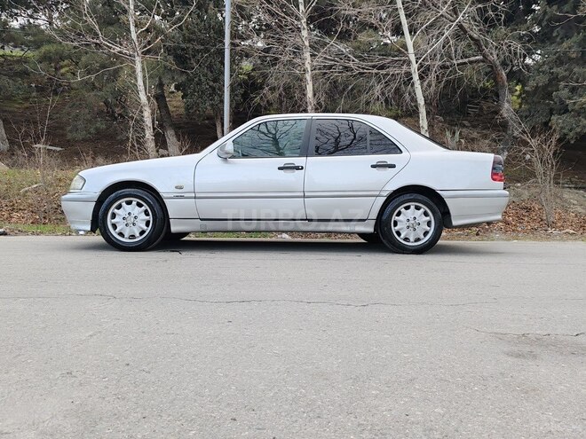 Mercedes C 180 1997, 372,000 km - 1.8 l - Bakı
