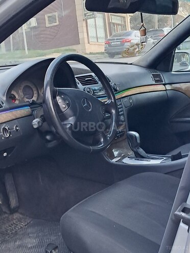 Mercedes E 220 2002, 370,000 km - 2.2 l - Bakı