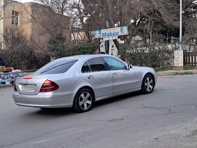 Mercedes E 220 2002, 370,000 km - 2.2 l - Bakı