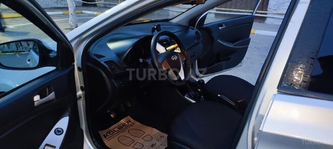 Hyundai Accent 2014, 378,000 km - 1.4 l - Bakı