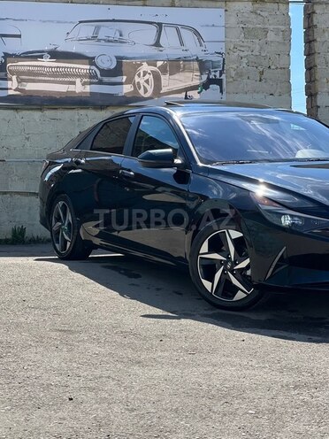 Hyundai Elantra 2021, 136,700 km - 1.6 l - Bakı