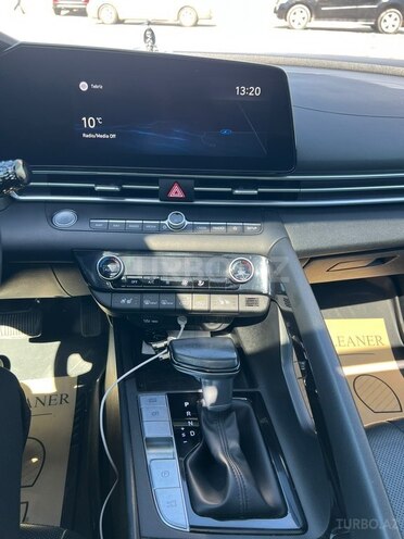 Hyundai Elantra 2021, 136,700 km - 1.6 l - Bakı